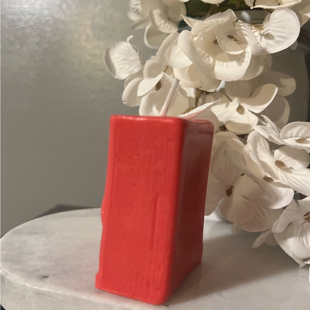 Hand Poured Soy Wax Candle - White Sage & Lavender - Picture 2 of 4